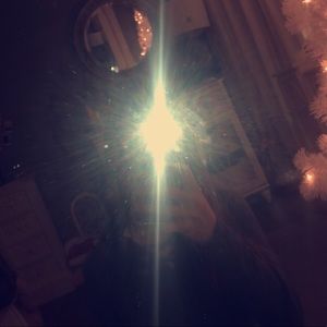 Meet your Posher, Ella